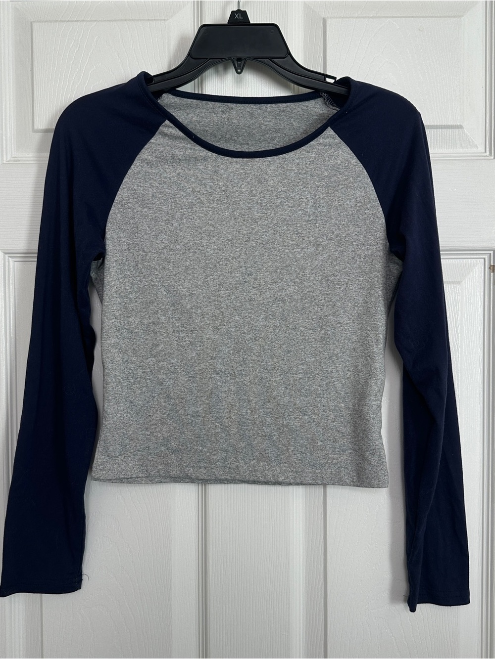 Women’s Raglan Long-Sleeve Jersey Top - Gray & Navy
